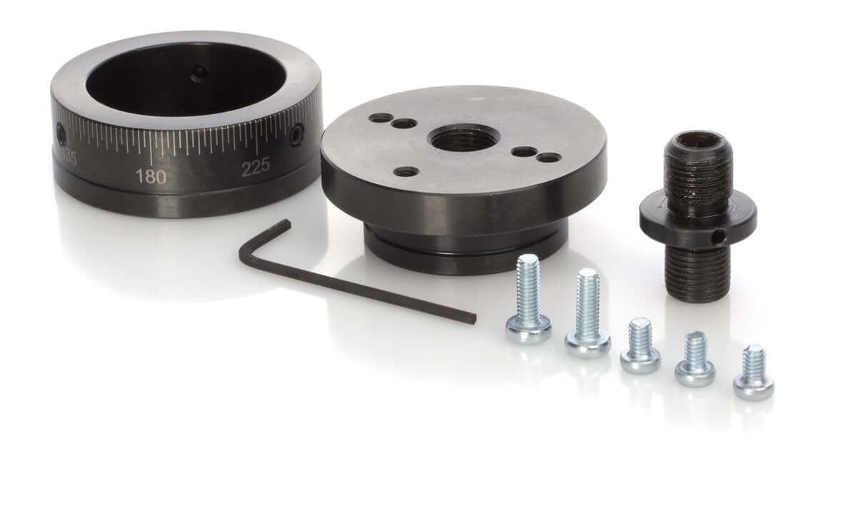 Drehtisch in Einzelteilen mit Schrauben und Inbusschlüssel