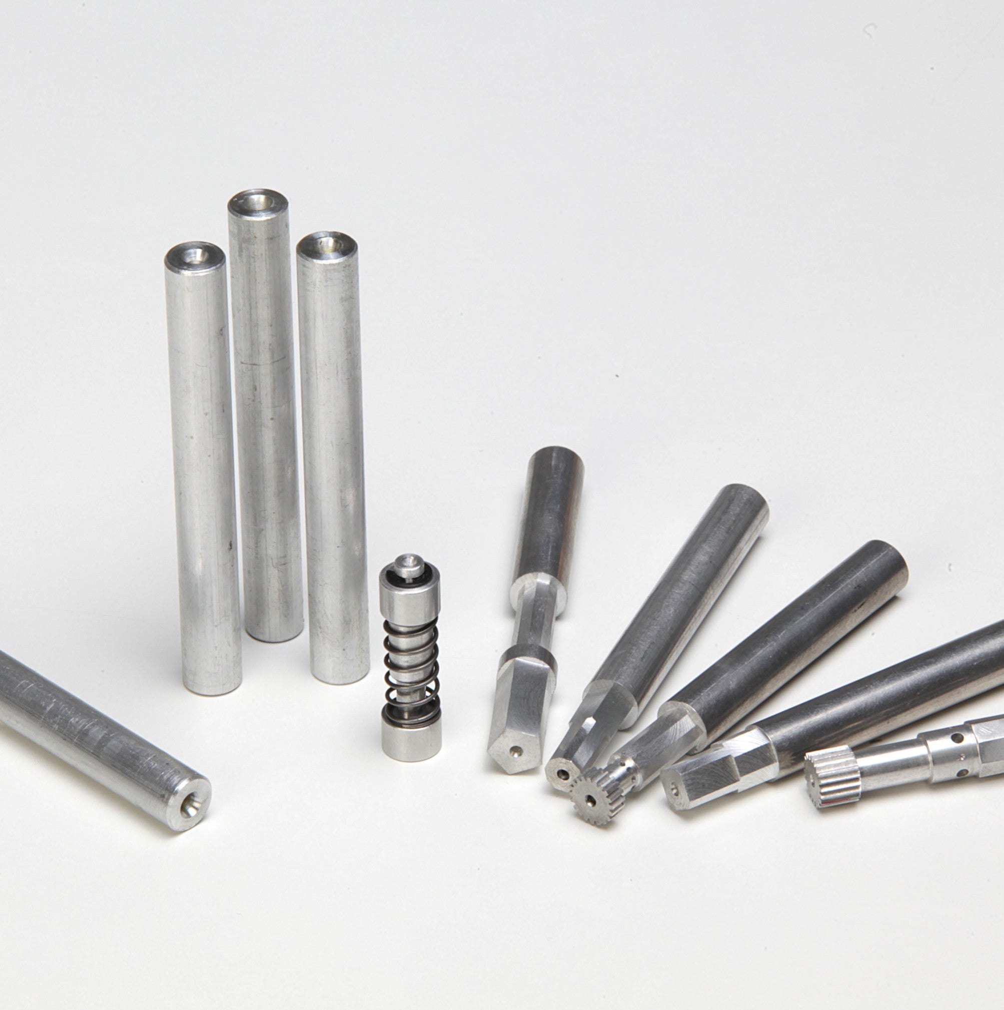 Aluminiumrohlinge rund, Modelle aus Aluminium gefräst